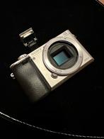 Sony A6000 zilver, Gebruikt, Compact, Ophalen of Verzenden, Sony