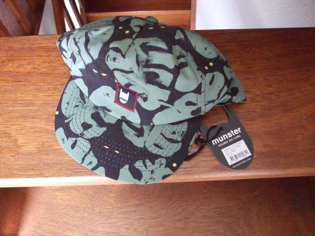 Munster Jungle Stare nieuw pet cap, Kinderen en Baby's, Kinderkleding | Petten en Hoeden, 158 t/m 164, Jongen of Meisje, Nieuw