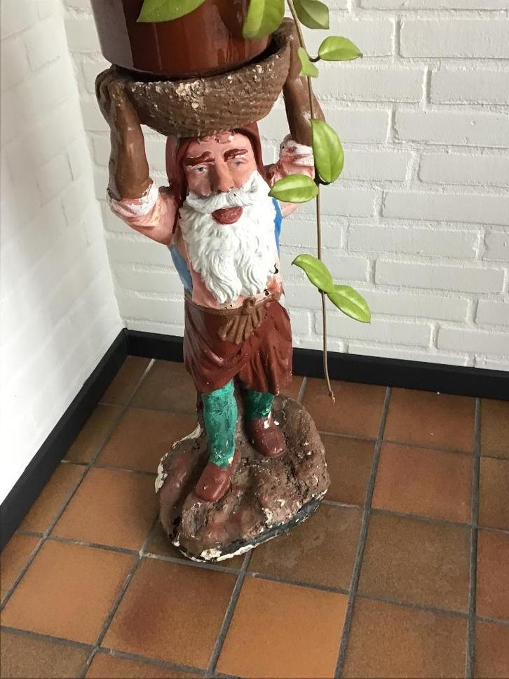 Antieke tuinkabouter, Tuin en Terras, Tuinbeelden, Gebruikt, Tuinkabouter, Beton, Ophalen