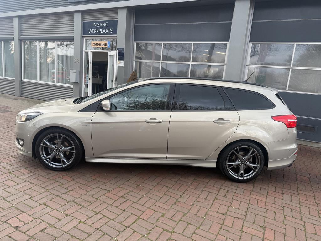 Ford FOCUS Wagon 1.0 ST-Line Bj 2017 Km 132.000 126PK Dealer, Auto's, Stof, Gebruikt, Origineel Nederlands, Handgeschakeld