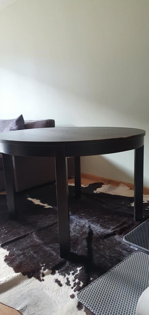 Ronde donkerbruine eettafel, Huis en Inrichting, Tafels | Eettafels, Gebruikt, Rond, Ophalen of Verzenden, Vijf personen of meer