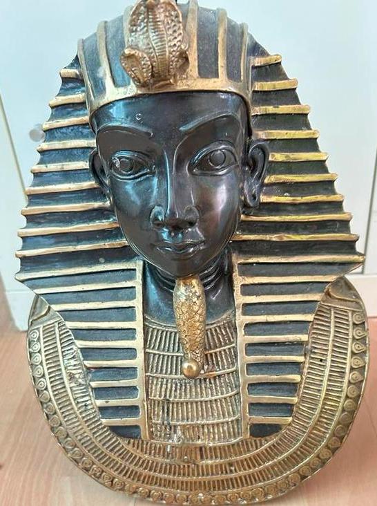 Bronzen beeld van een Egyptisch figuur, Antiek en Kunst, Ophalen of Verzenden, Brons