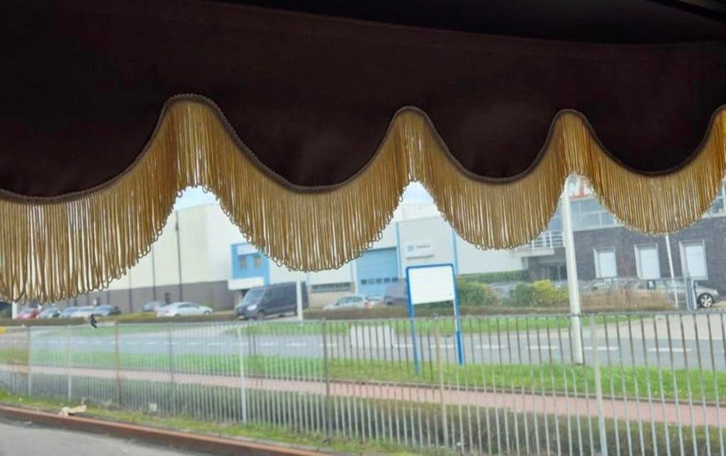 Mooie zijgordijnen en voorraamband voor vrachtwagen, Ophalen of Verzenden, Zo goed als nieuw