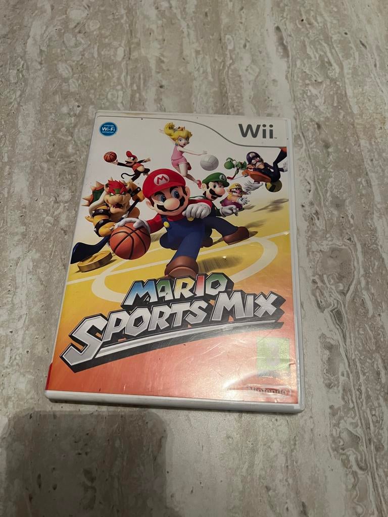 Mario Sports Mix - Wii (Basketbal, Volleybal, Hockey, Trefba, Spelcomputers en Games, Games | Nintendo Wii, Ophalen, Gebruikt