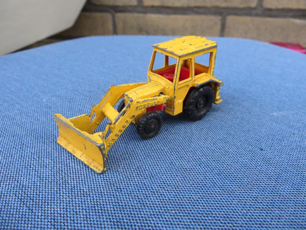 Corgi Juniors Massey Ferguson Tractor Shovel, Ophalen of Verzenden, Gebruikt, Tractor of Landbouw