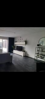 Tegellaminaat betonlook grijs 45 m2 - zelf verwijderen, Kunststof, Gebruikt, 50 tot 150 cm, Ophalen of Verzenden