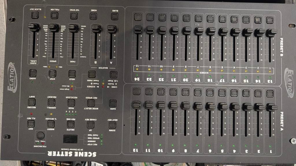 Elation Scene Setter 24-kanaals DMX-lichtcontroller, Ophalen of Verzenden