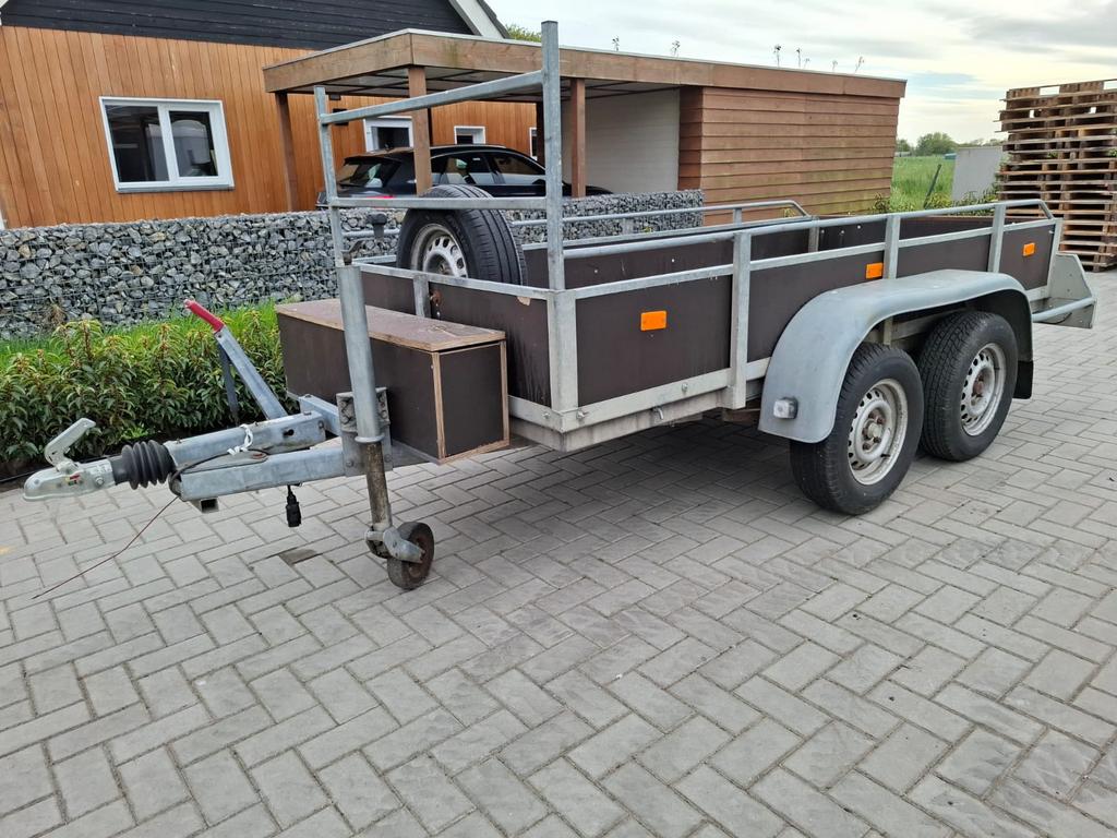 Aanhangwagen Solide, Ophalen, Gebruikt