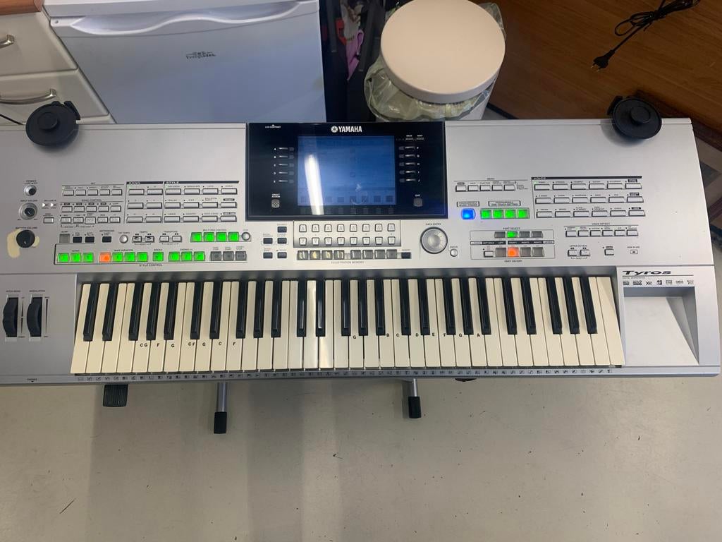 Yamaha Tyros Digital Workstation, Muziek en Instrumenten, Ophalen of Verzenden, 61 toetsen, Gebruikt, Midi-aansluiting