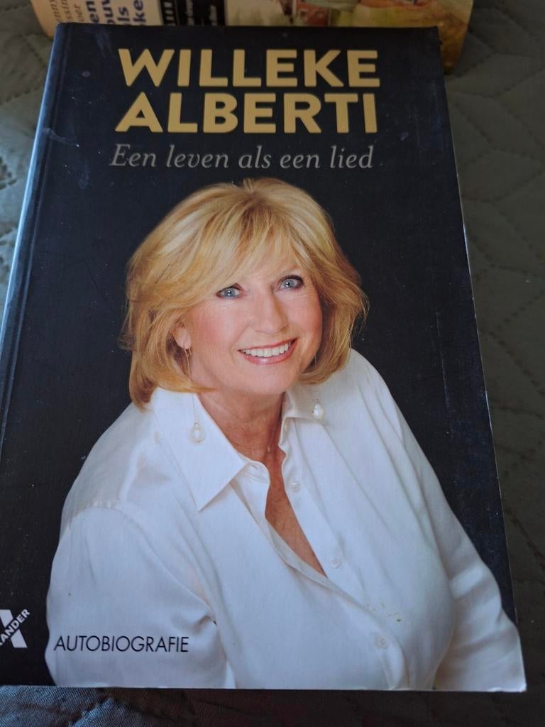 Willeke Alberti - Een leven als een lied, Boeken, Ophalen of Verzenden, Zo goed als nieuw, Willeke Alberti