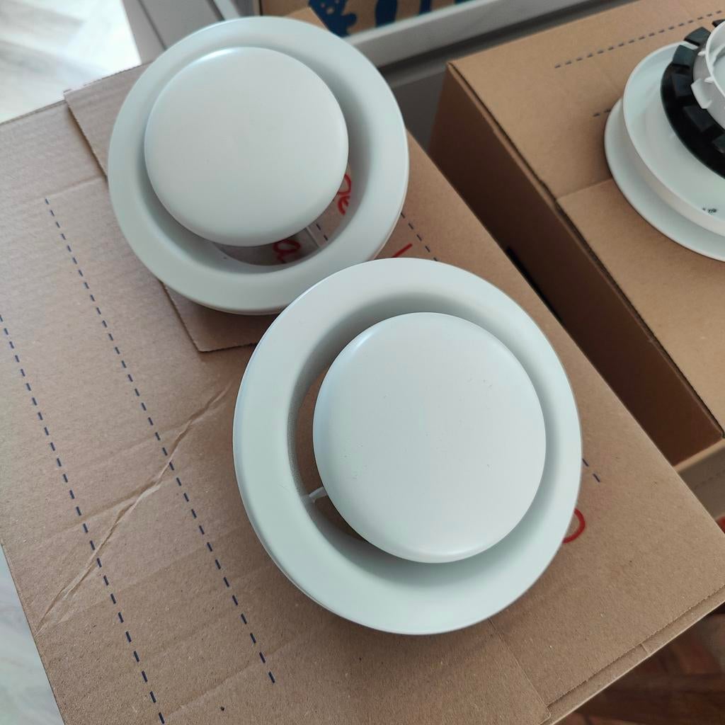 Afzuigventielen 2x, vanuit de nieuwbouw over, Ophalen, Nieuw, Afzuiger