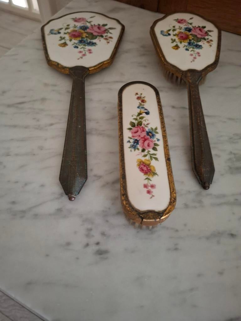 Toilet  set, Antiek en Kunst, Ophalen, Ovaal, Minder dan 50 cm