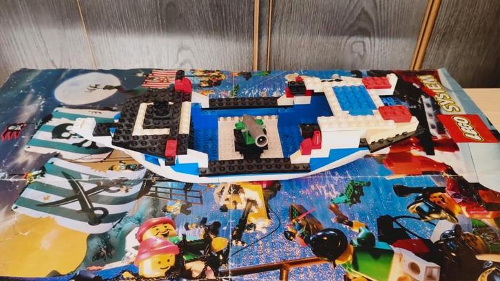 LEGO Pirates 6280 - Armada Flagship, Kinderen en Baby's, Speelgoed | Duplo en Lego, Gebruikt, Lego, Losse stenen, Verzenden