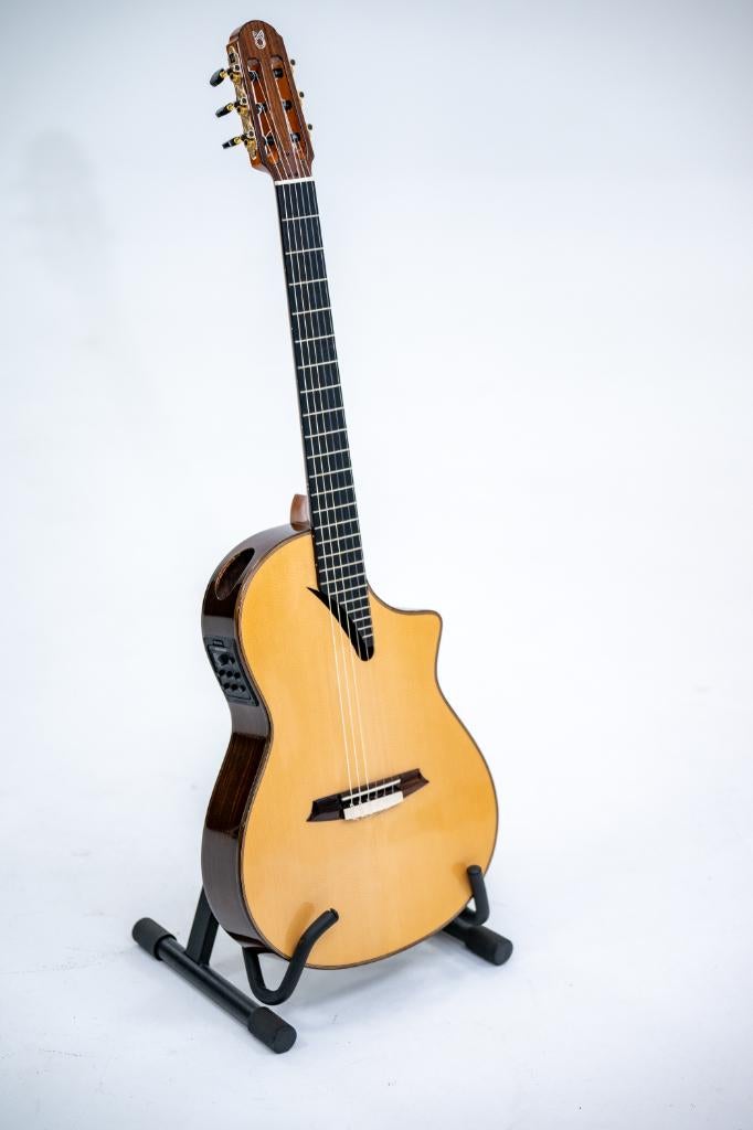 Te koop bijzondere/unieke gitaar  Martinez MSCC 14RS naturel, Ophalen, Zo goed als nieuw, Klassieke of Spaanse gitaar, Met koffer