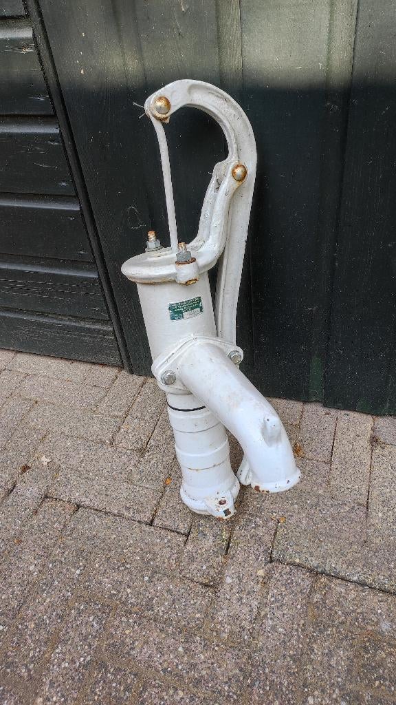 gietijzeren tuinpomp, Ophalen, Gebruikt, Gietijzer, Waterornament