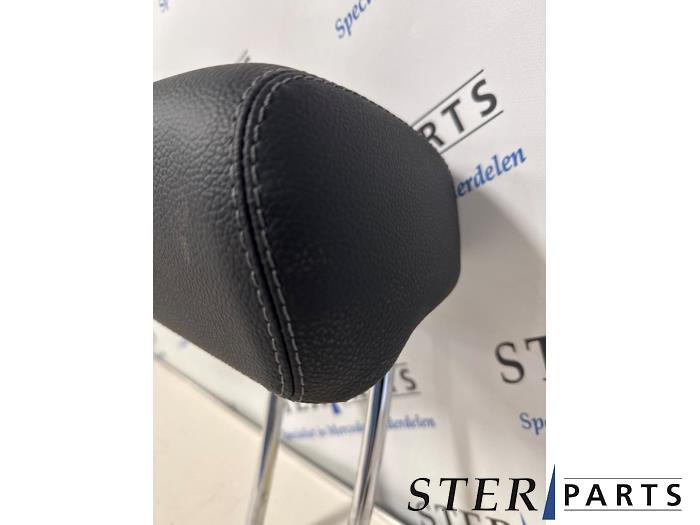 Hoofdsteun van een Mercedes E-Klasse, Auto-onderdelen, Interieur en Bekleding, Gebruikt, -, Ophalen of Verzenden, -