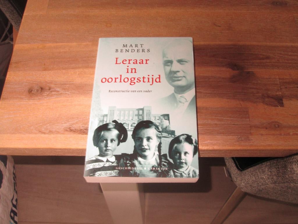 leraar in oorlogstijd door Mart Benders, Ophalen of Verzenden, Tweede Wereldoorlog, Zo goed als nieuw, Overige onderwerpen