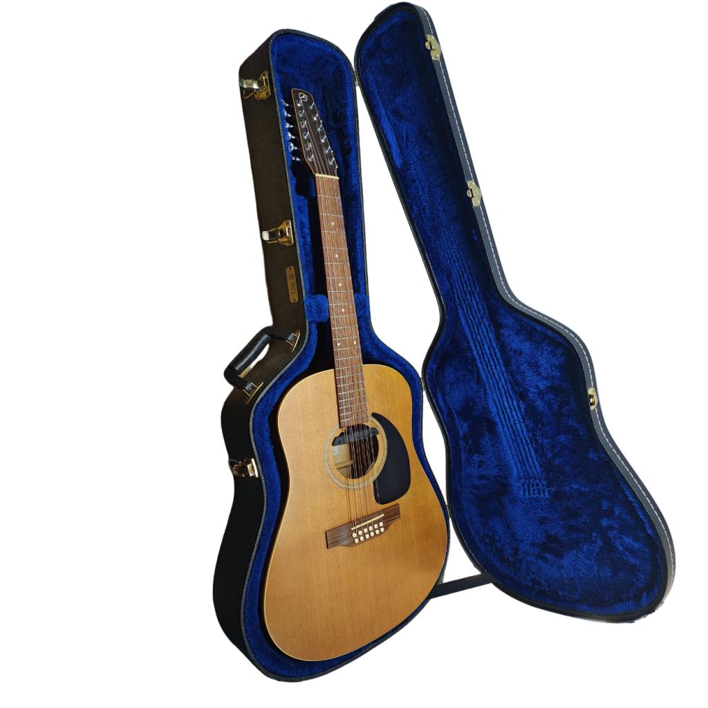 Seagull S12+ Coastline 12 Snarige Gitaar + Pickup Met Koffer, Muziek en Instrumenten, Versterkers | Bas en Gitaar, Flex Ltd., Zo goed als nieuw