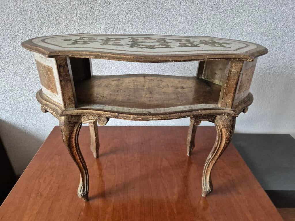 Florentijnse Houten Bijzettafel, Gebruikt, 55 tot 75 cm, Florentijns, Ovaal