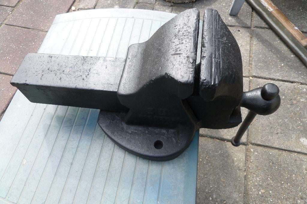 Klassieke bankschroef - Heuer Front - Goede werkende staat, Ophalen