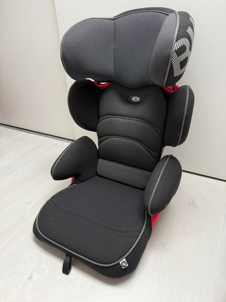 Bmw junior autostoel 2/3, Kinderen en Baby's, Autostoeltjes, 15 t/m 36 kg, Zo goed als nieuw, Isofix, Ophalen