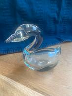 Prachtige glazen zwaan met blauwe gloed, Verzamelen, Swarovski, Ophalen of Verzenden, Zo goed als nieuw, Figuurtje