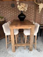 Massieve houten bartafel met 4 krukken en afneembare hoezen, Ophalen of Verzenden, Zo goed als nieuw, Hout
