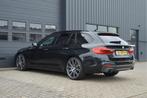 BMW 5 Serie Touring 520i High Executive | M-PAKKET | PANO |, Auto's, Automaat, 1998 cc, Gebruikt, 4 cilinders