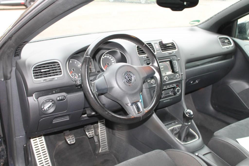 Volkswagen GOLF 1.2 TSI COMFORTLINE CABRIOLET CRUISE NAVI PD, Auto's, Voorwielaandrijving, Euro 5, Met garantie (alle), 610 kg