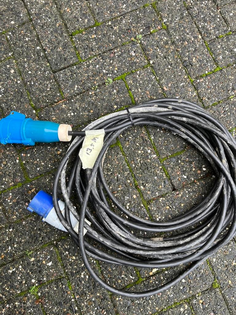 Verlengkabel caravan met CEE stekkers 13,5 meter, Caravans en Kamperen, Caravan accessoires, Ophalen, Zo goed als nieuw