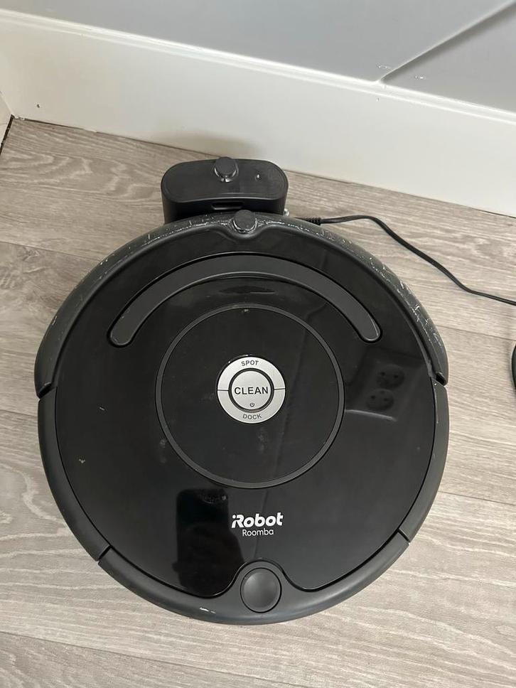 iRobot Roomba 671 Robotstofzuiger - Zwart, Witgoed en Apparatuur, Stofzuigers, Gebruikt, Robotstofzuiger, Minder dan 1200 watt