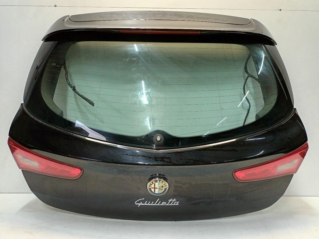 Achterklep Alfa Romeo Giulietta, Onderdelen@venauto.nl, Van der Ven Autorecycling B.V., Gebruikt, Ettenseweg 76, 4706 PB Roosendaal, The Netherlands