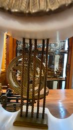 Empier wit marmeren klokkenstel met brons, Ophalen