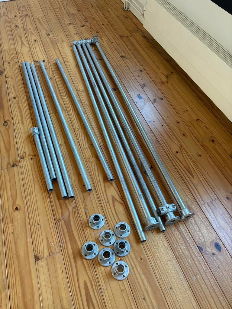 Metalen buizen en flenzen voor kledingrek/meubel, Ophalen, Gebruikt