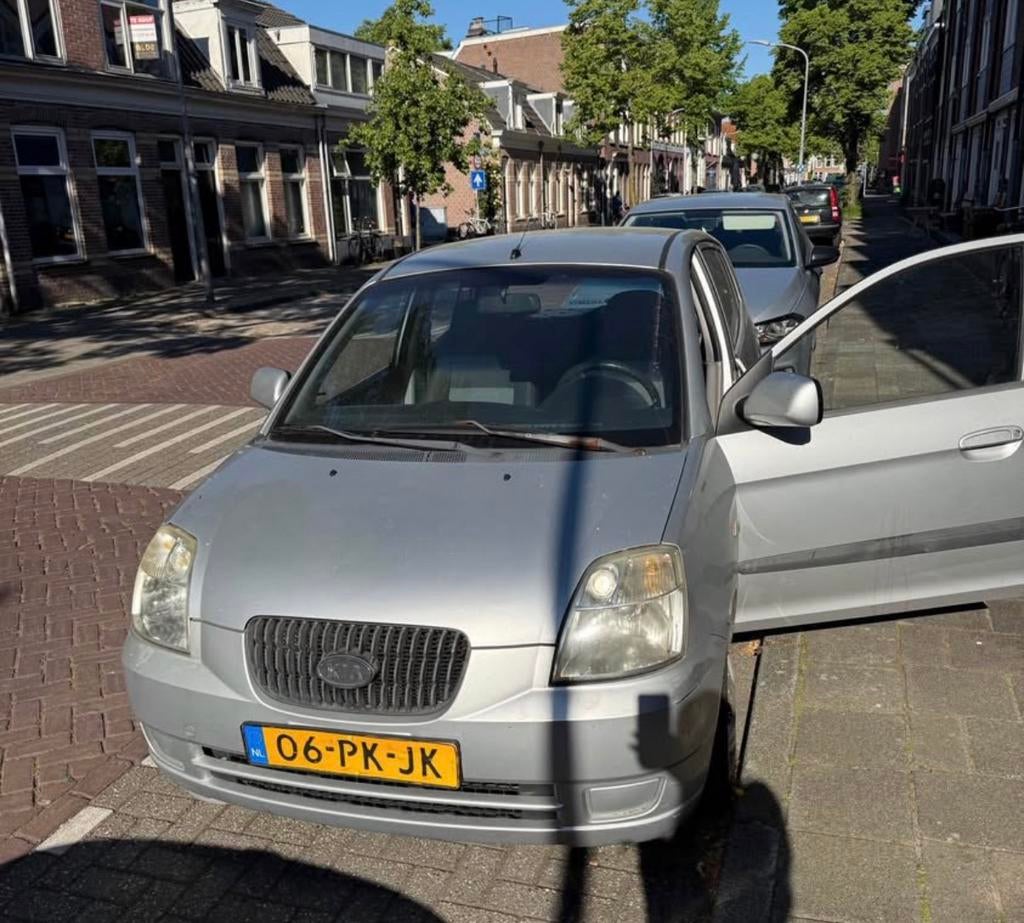 Kia Picanto 1.0 2004 Grijs, Auto's, Voorwielaandrijving, 836 kg, 31 €/maand, 4 cilinders