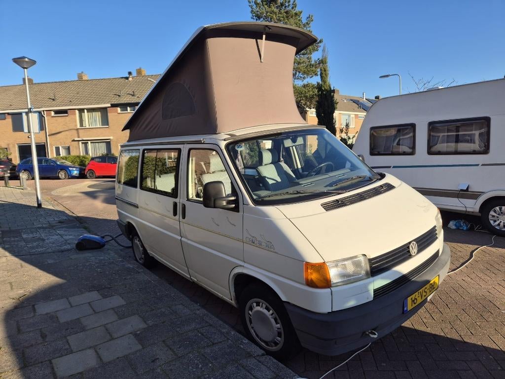Volkswagen T4 camperbus, Caravans en Kamperen, Campers, Reservewiel, Volkswagen, Koelkast, 4 tot 5 meter