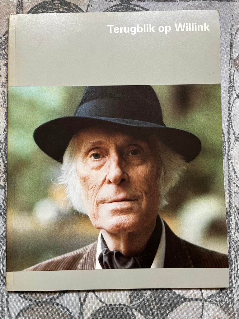 Terugblik op Willink gemeentemuseum Arnhem 1984, Ophalen of Verzenden, Zo goed als nieuw, Schilder- en Tekenkunst