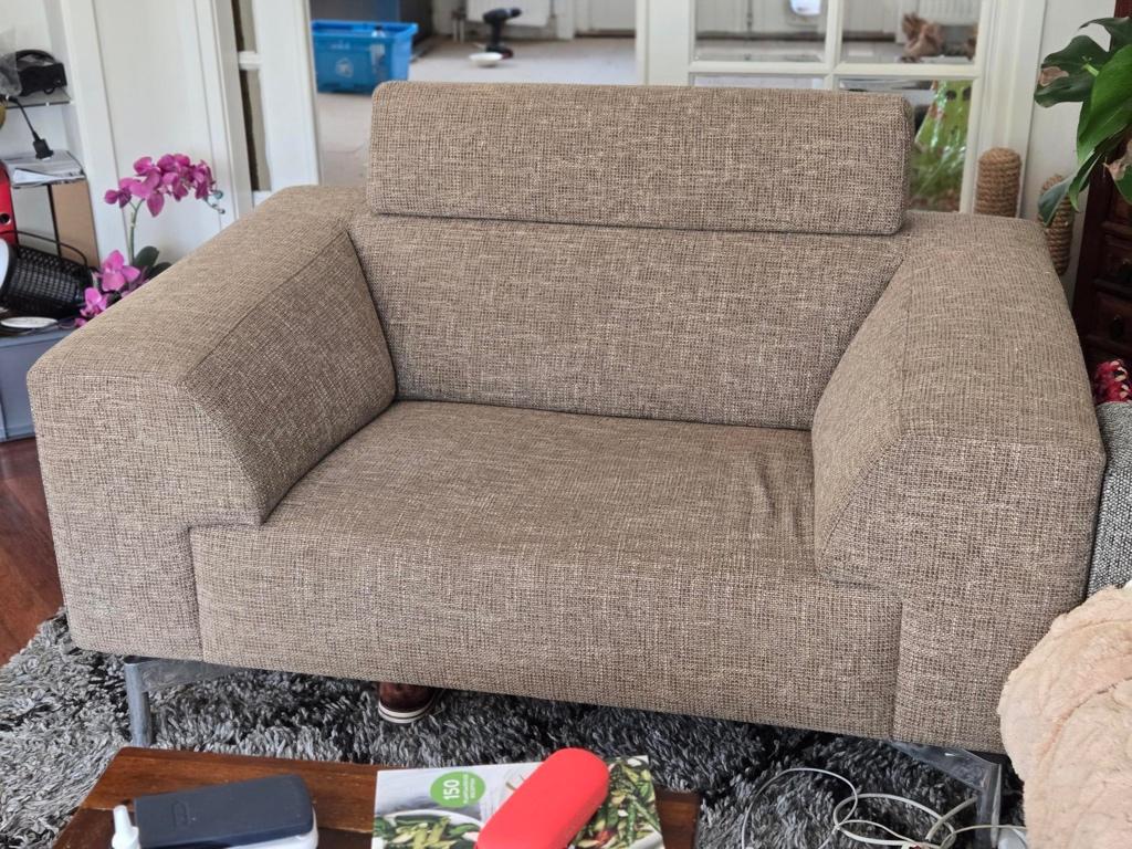 Leolux How-low loveseat, Huis en Inrichting, Fauteuils, Ophalen, 75 tot 100 cm, Zo goed als nieuw, Classic