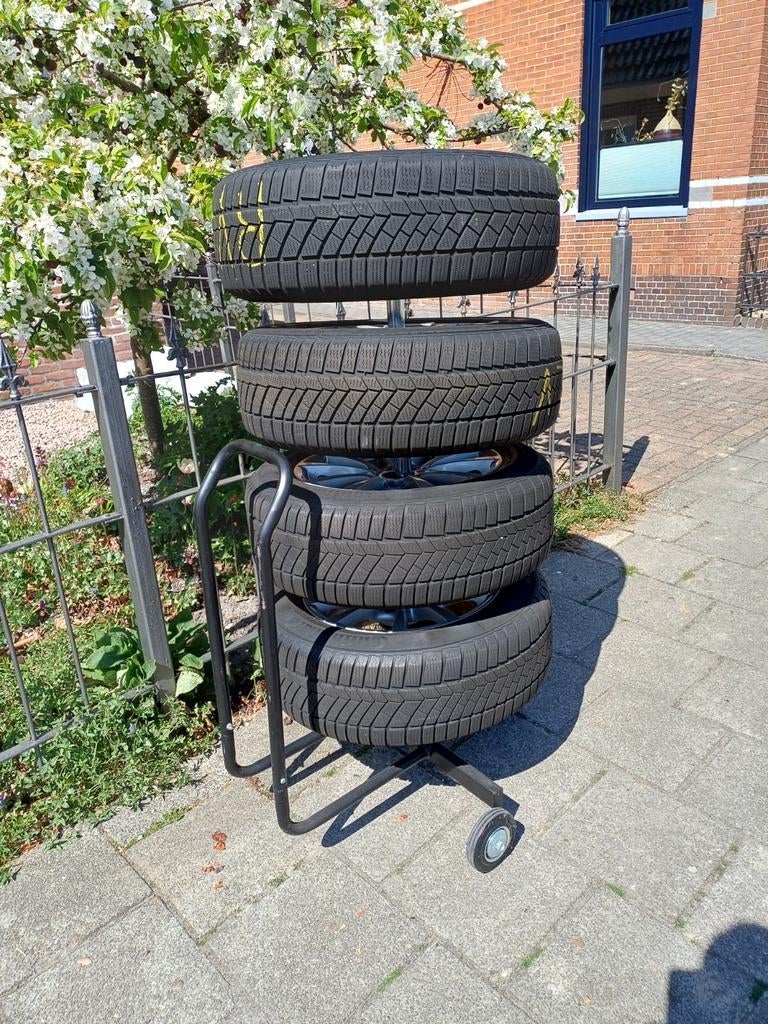 Set wielen BMW 205/60 R16, Ophalen