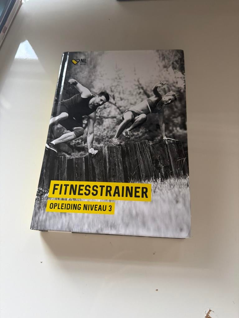 Fitnesstrainer opleiding niveau 3 boek, Ophalen of Verzenden, Nieuw, MBO