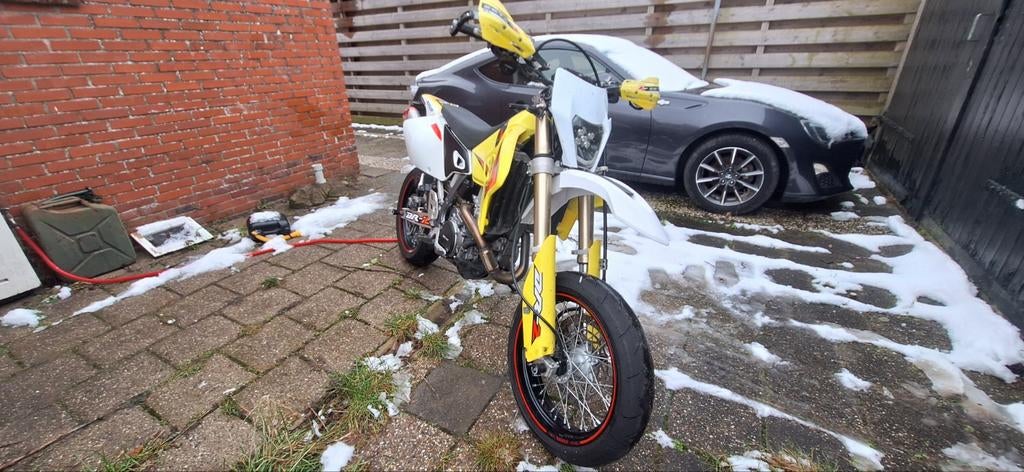Suzuki DRZ400SM, Particulier
