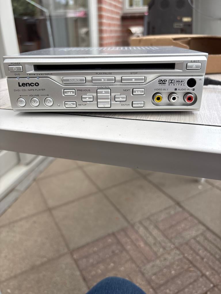 Lenco Draagbare DVD/CD/MP3 Speler met Afstandsbediening, Gebruikt, Draagbaar, Ophalen of Verzenden, Overige merken
