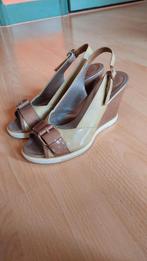 Gabor Hoge sleehakken sandalen maat 39 (6), Beige, Gabor, Ophalen of Verzenden, Schoenen met hoge hakken