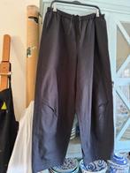 COS barrel leg broek zwart (diepzwart!) 42 nieuw, Kleding | Dames, COS, Verzenden, Zwart, Maat 42/44 (L)