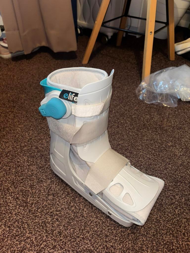 Walker boot elife maat 38-40, Kleding | Dames, Schoenen, Ophalen of Verzenden, Zo goed als nieuw, Grijs, Overige typen