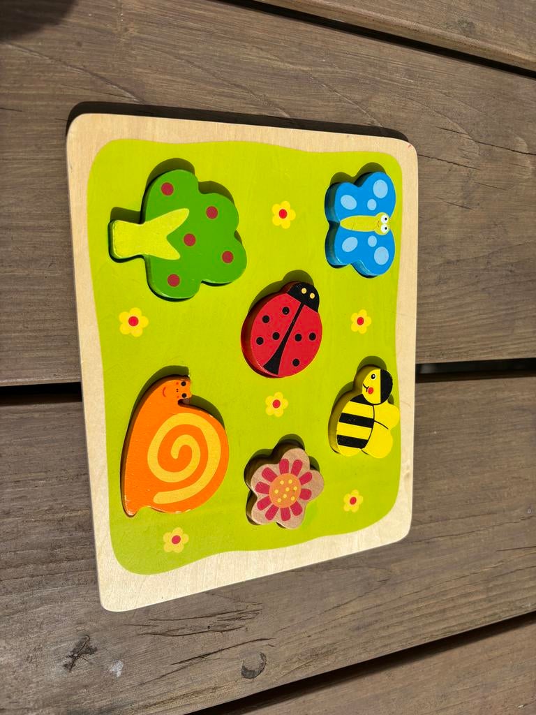 Eenvoudige houten puzzel met dieren en boom, Ophalen of Verzenden, Gebruikt, Puzzelen