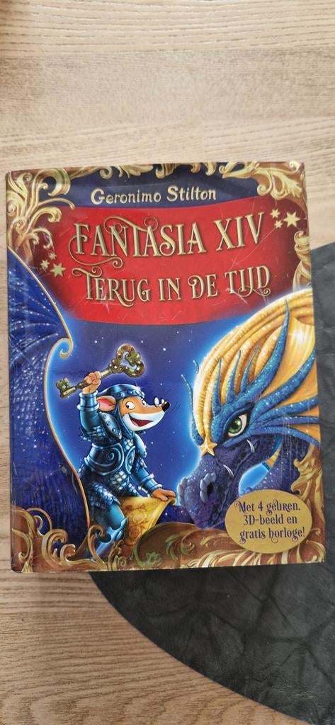 Geronimo Stilton Fantasia XIV:Terug in de Tijd (met 3D bril, Boeken, Ophalen of Verzenden, Zo goed als nieuw, Fictie algemeen