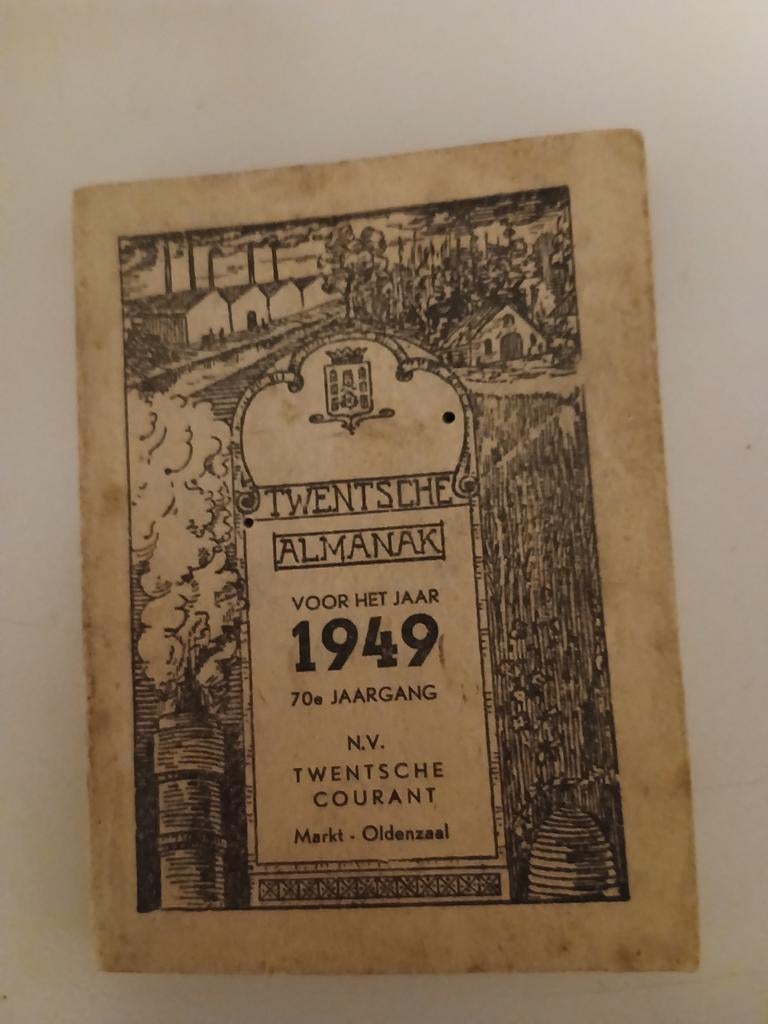 Twentsche Almanak jaar 1949., Boeken, Ophalen of Verzenden, Gelezen