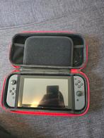 Nintendo Switch V2 + joycon + case + extra opslag, Spelcomputers en Games, Spelcomputers | Nintendo Switch, Ophalen, Gebruikt