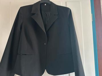 Blazer als nieuw is gevoerd maat 44 beschikbaar voor biedingen